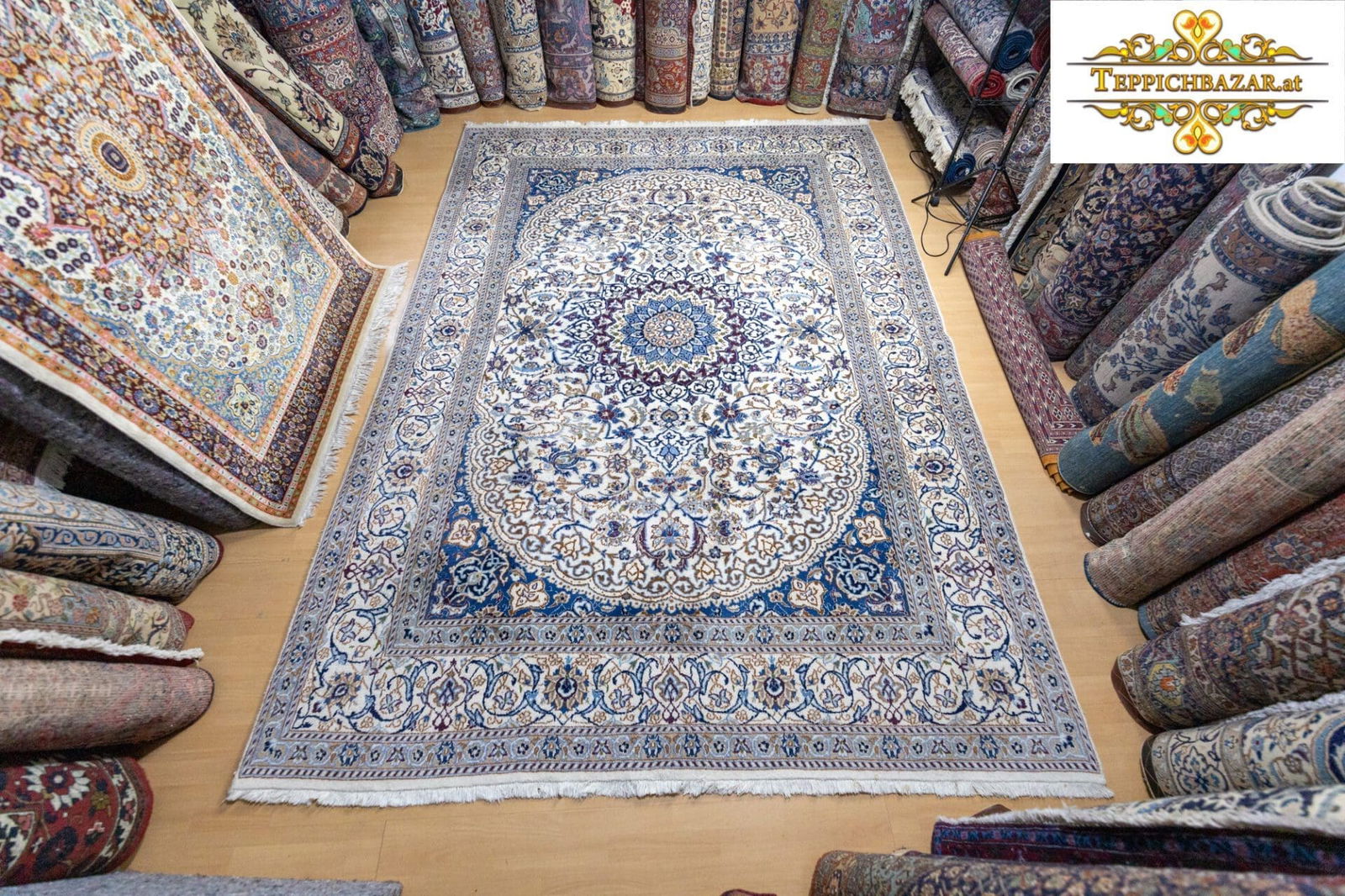 (Verkauft) W1(#328) 350×246cm  Handgeknüpfter  Nain 12la Perserteppich